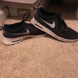 Nike AirMax Theta